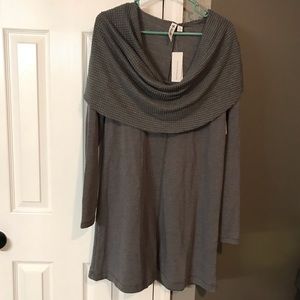 Gray tunic